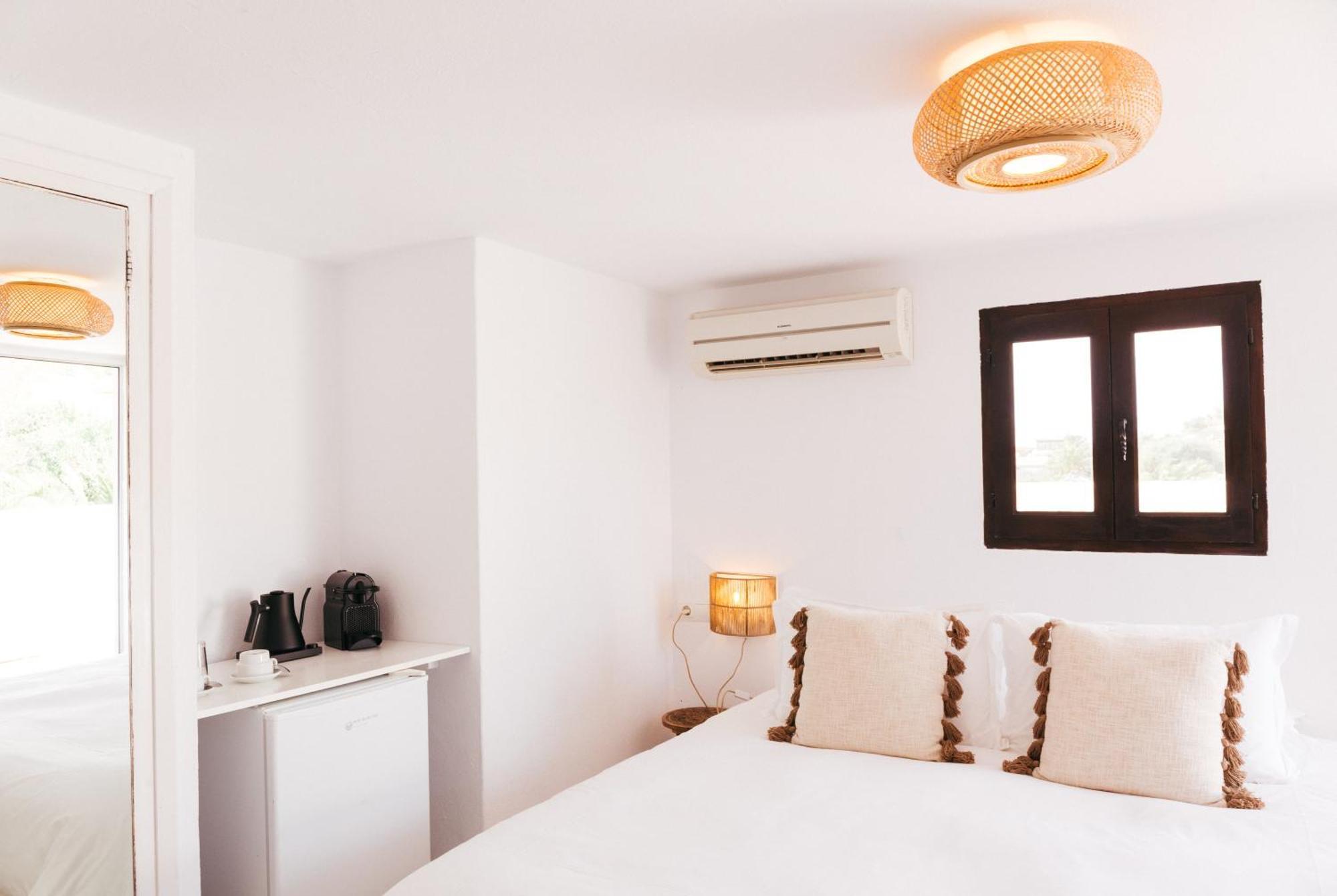 Unio Ibiza - Adults Only Hotel Cala Vadella  Phòng bức ảnh